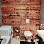 La Parenthese Apartment *
