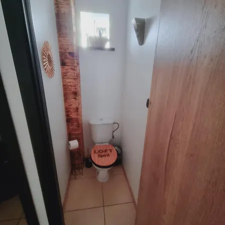 アパート La Parenthese マルシュ・アン・ファメンヌ