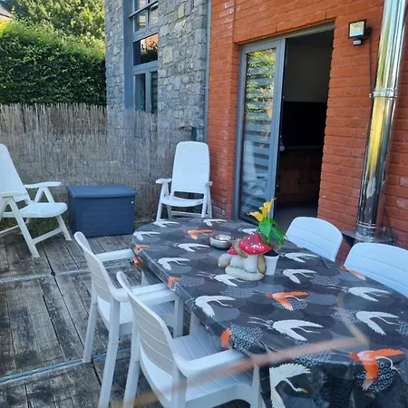 アパート La Parenthese マルシュ・アン・ファメンヌ