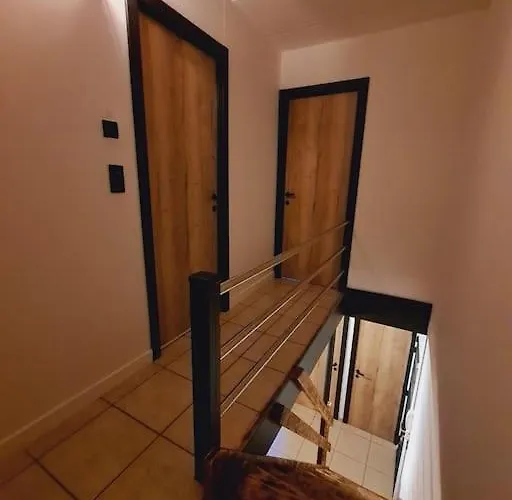 アパート La Parenthese マルシュ・アン・ファメンヌ