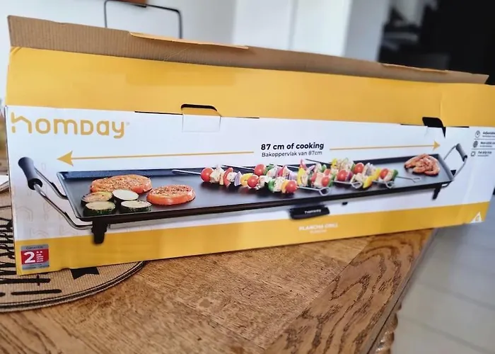 La Parenthese アパート マルシュ・アン・ファメンヌ