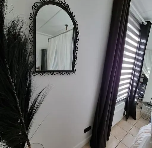 La Parenthese アパート *